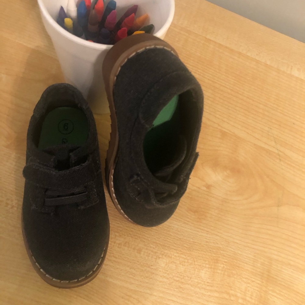 Toddler shoes